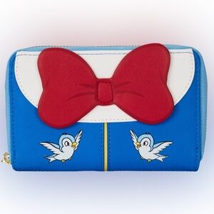Loungefly Disney’s Snow White Wallet